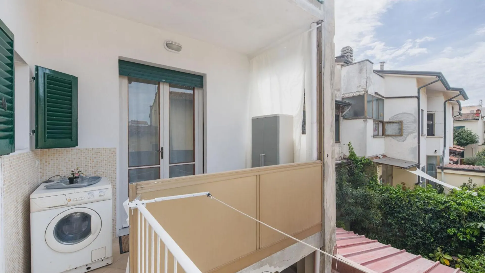Apartment Appartamento La Conchiglia By Interhome Viareggio