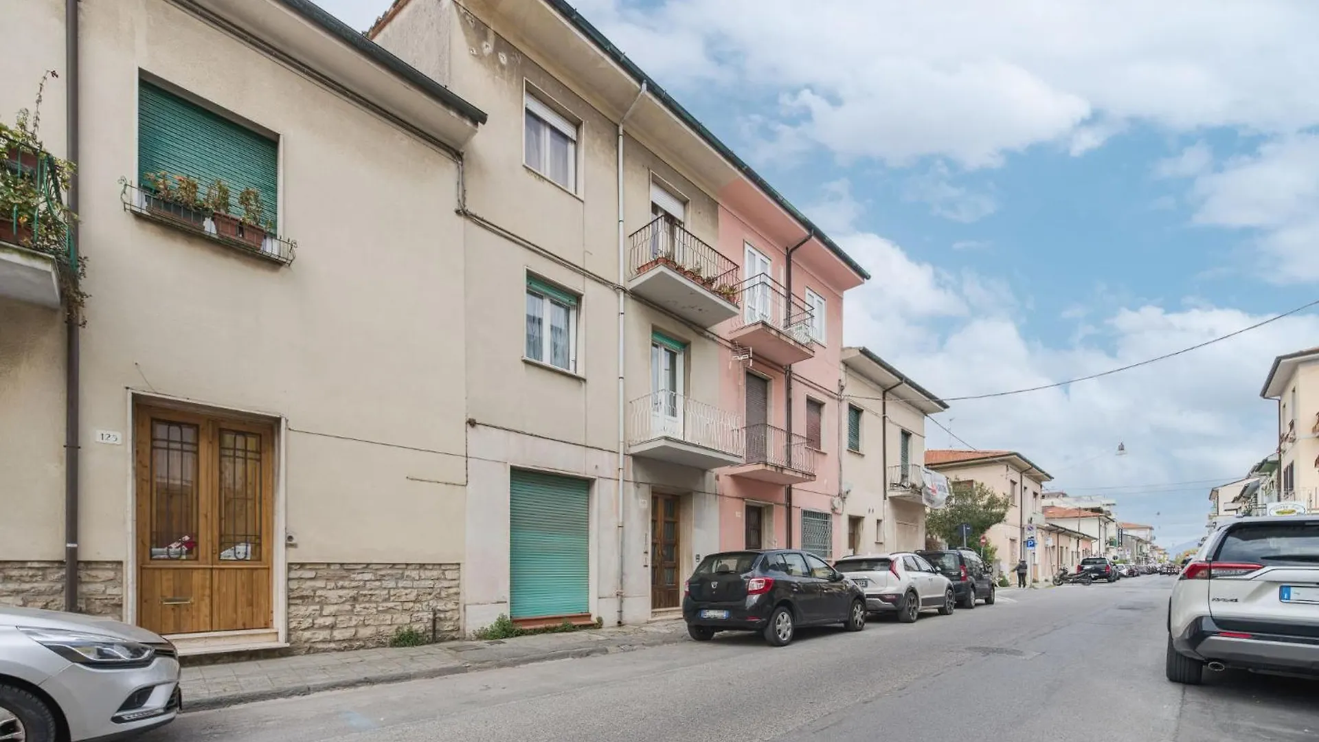 Apartment Appartamento La Conchiglia By Interhome Viareggio